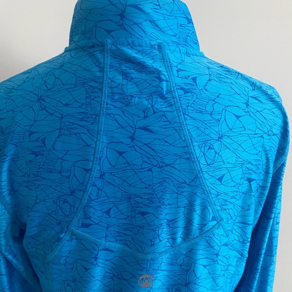 đź’™MONDETTAđź’™Zip up active sweater in blue with pattern. Size XL. Never Worn! - Picture 7 of 12
